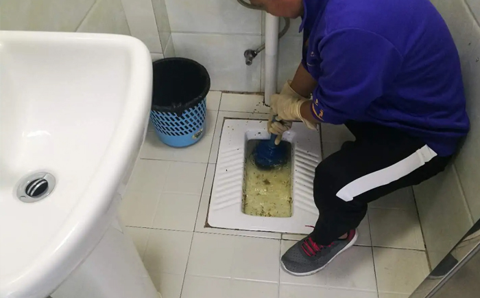 五湖渔场疏通蹲坑